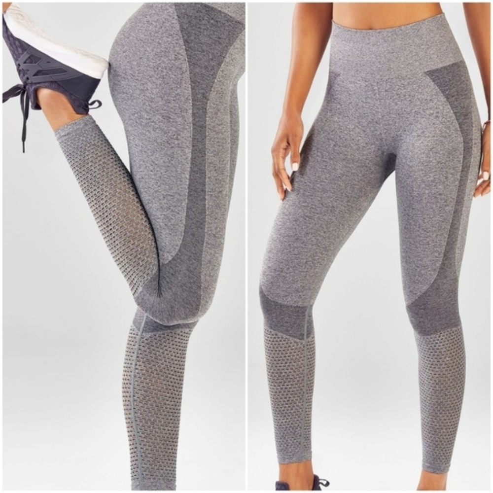 High-Waisted Seamless Mesh Legging - M / Regular
